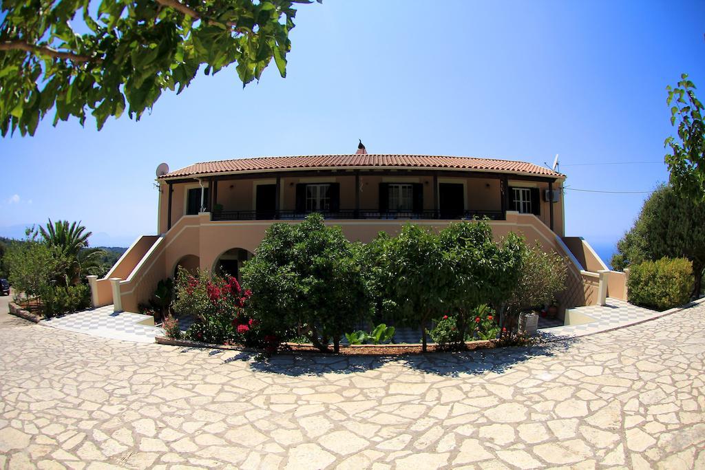 iliobasilema studios&apartments Fiskardo Exterior foto